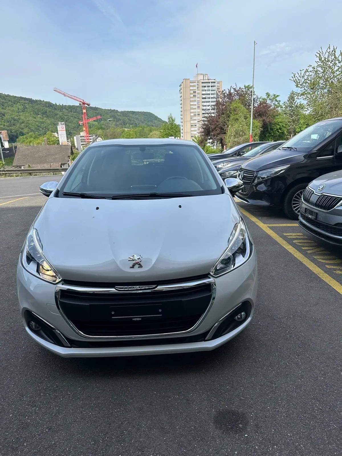 PEUGEOT 208 1.2 VTi — zdjęcie 2