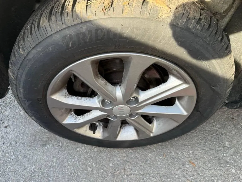 KIA Stonic 1.0 T-GDi, 120 HP — zdjęcie 15