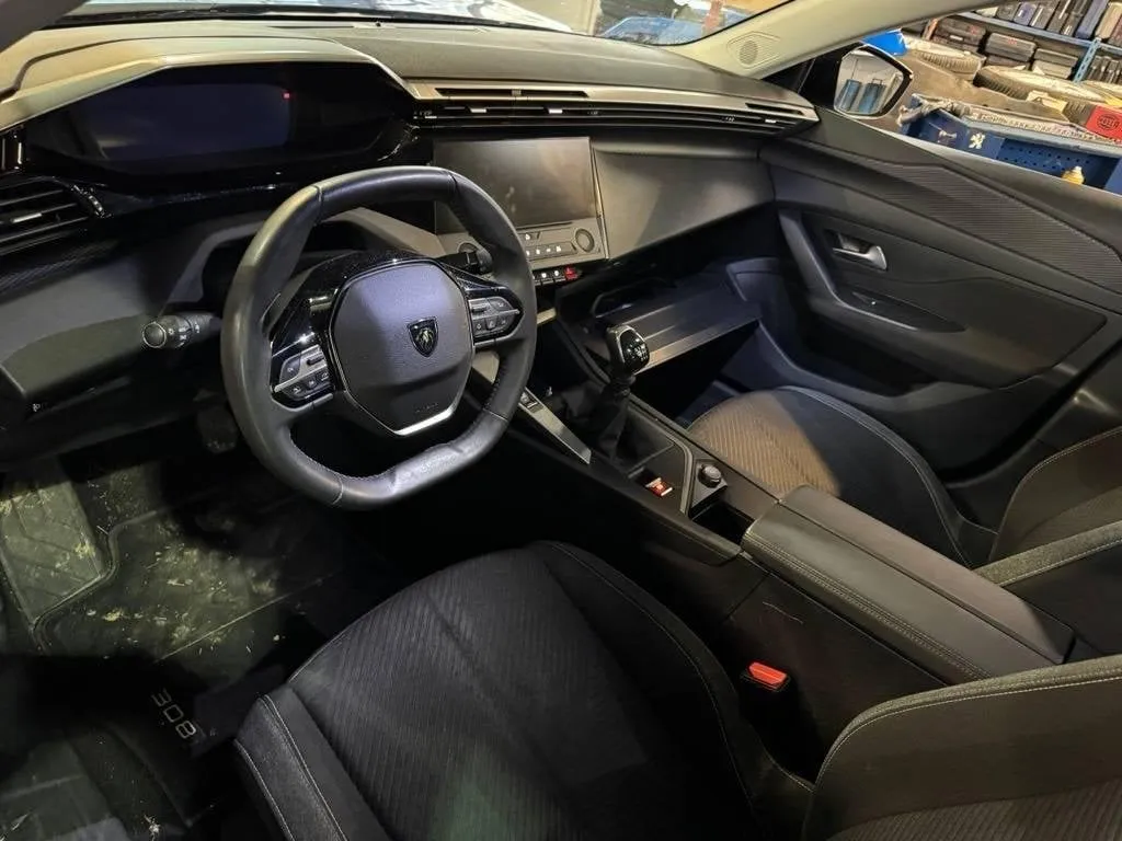 PEUGEOT 308 1.2 Active Pack, 130 HP — zdjęcie 4