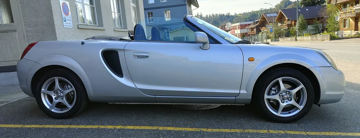 TOYOTA MR2 — zdjęcie 4