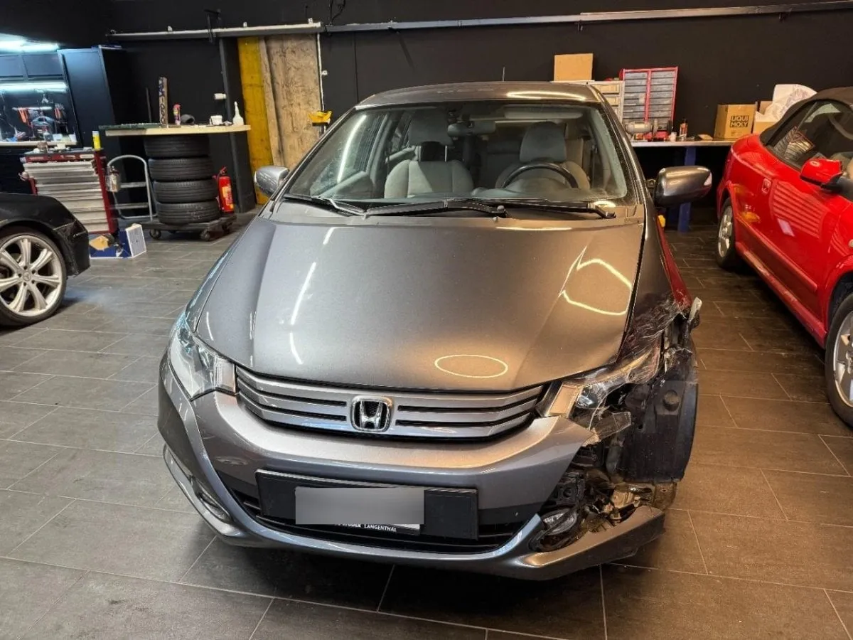 HONDA Insight 1.3i Hybrid Eleg., 88 HP — zdjęcie 4