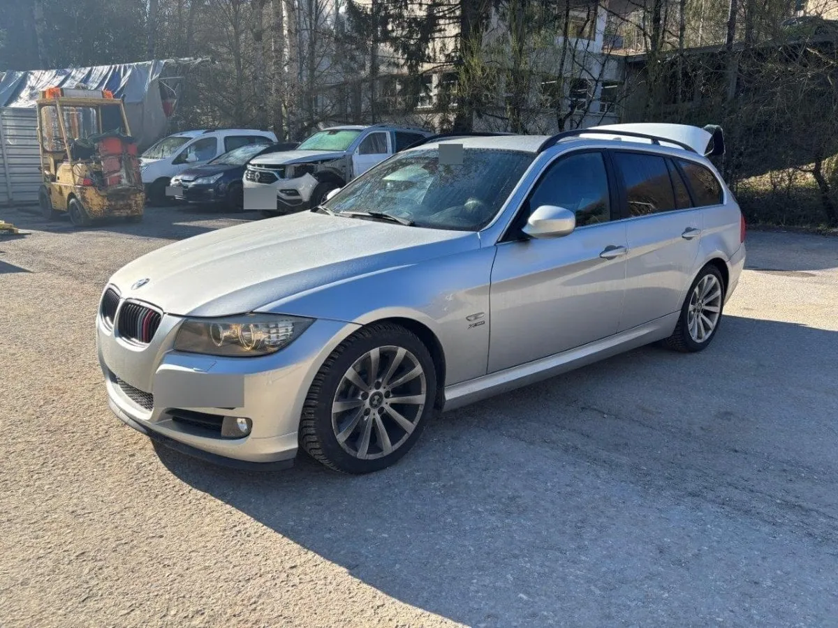 BMW 325i xDrive Touring m4you, 218 HP
