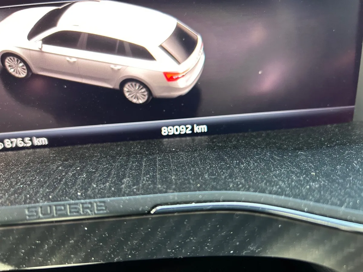 SKODA SuperbC 2.0TDI4x4 — zdjęcie 11