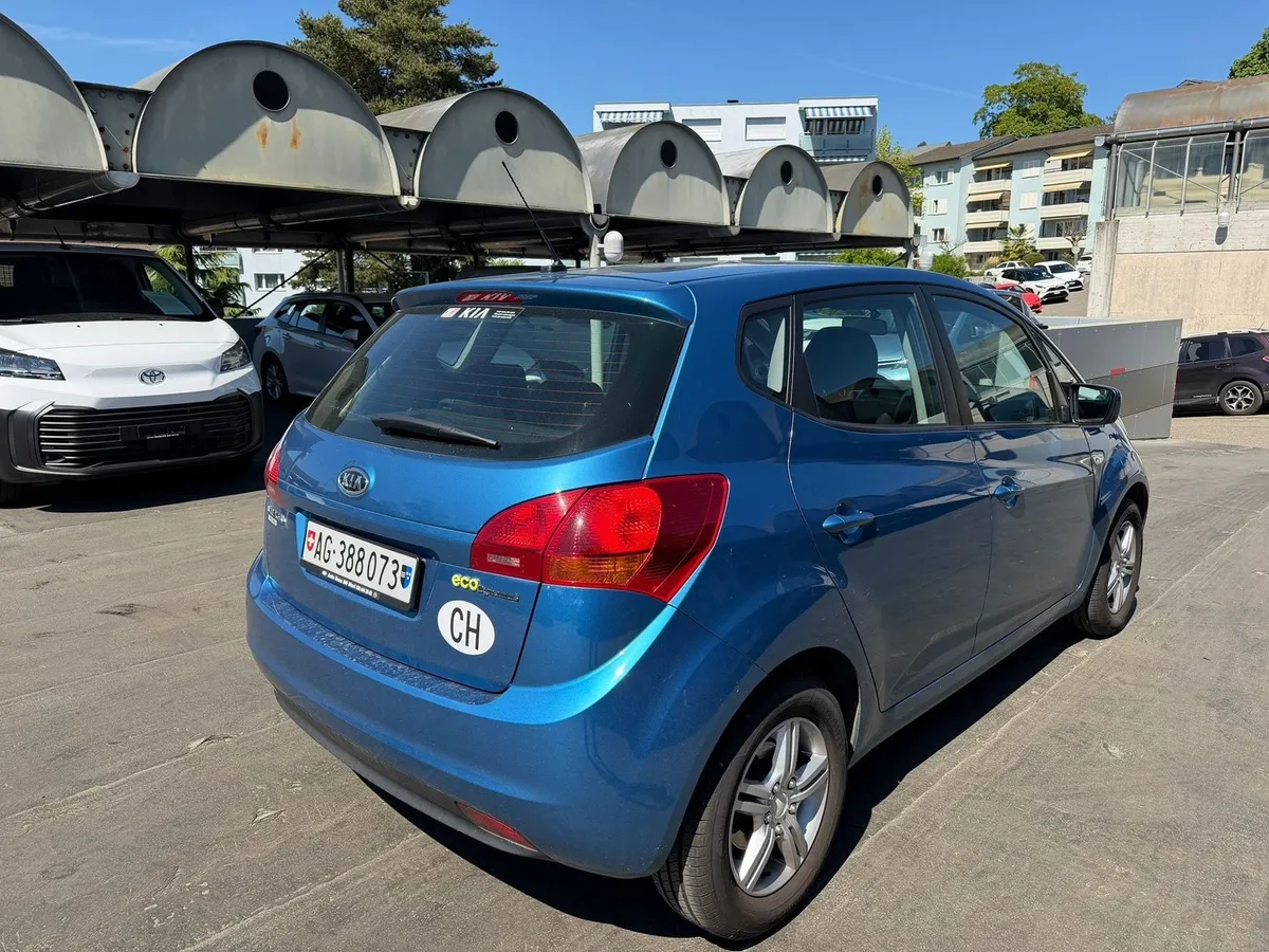 KIA Venga 1.6 ISG — zdjęcie 5